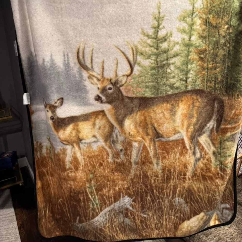 Northwest Joe Hautman Whitetail Deer Plush Throw Blanket Reversible 60x50 Cabin